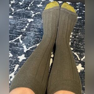 Gold Toe Men’s Green Dress Socks Size 8-12